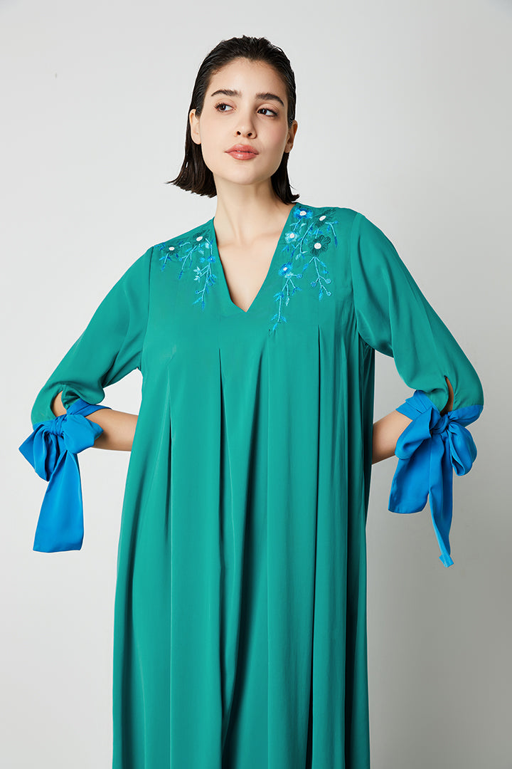 Embellished V Neck Kaftan