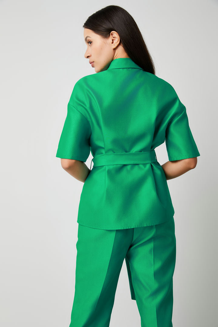 Short sleeves belted shirt