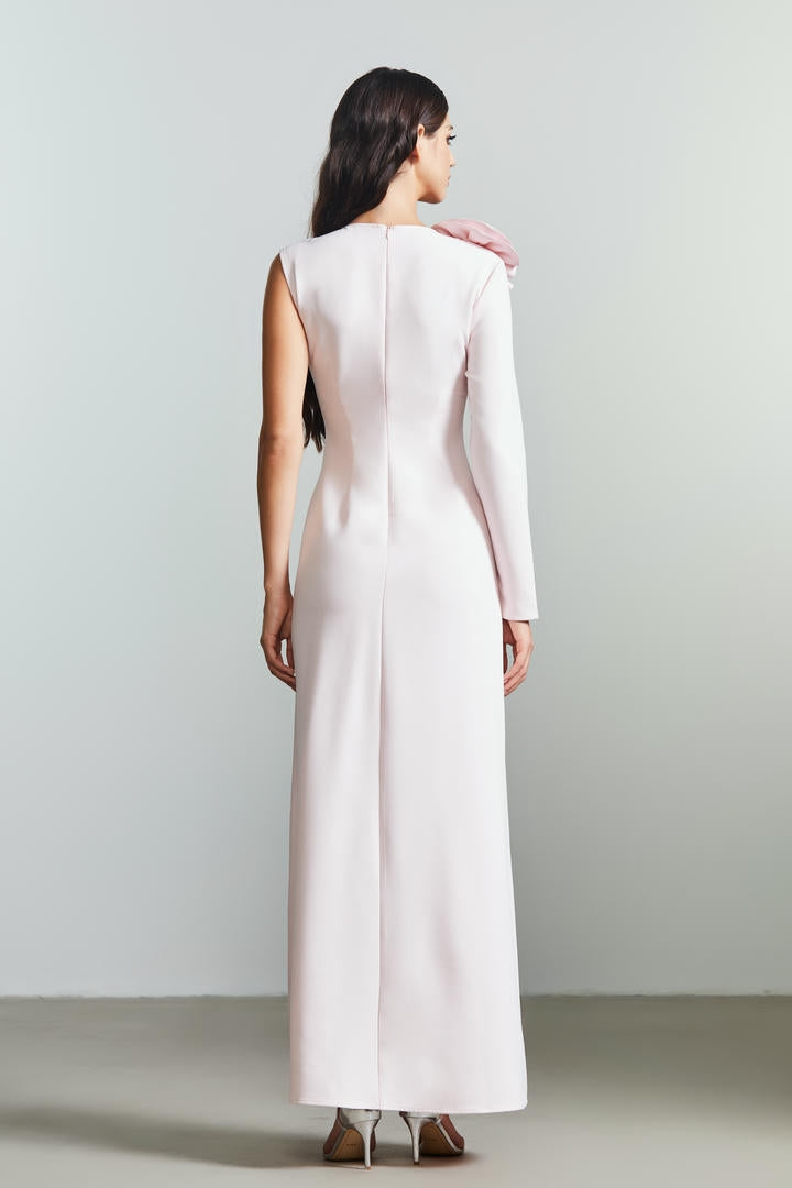 Single sleeve crepe dress