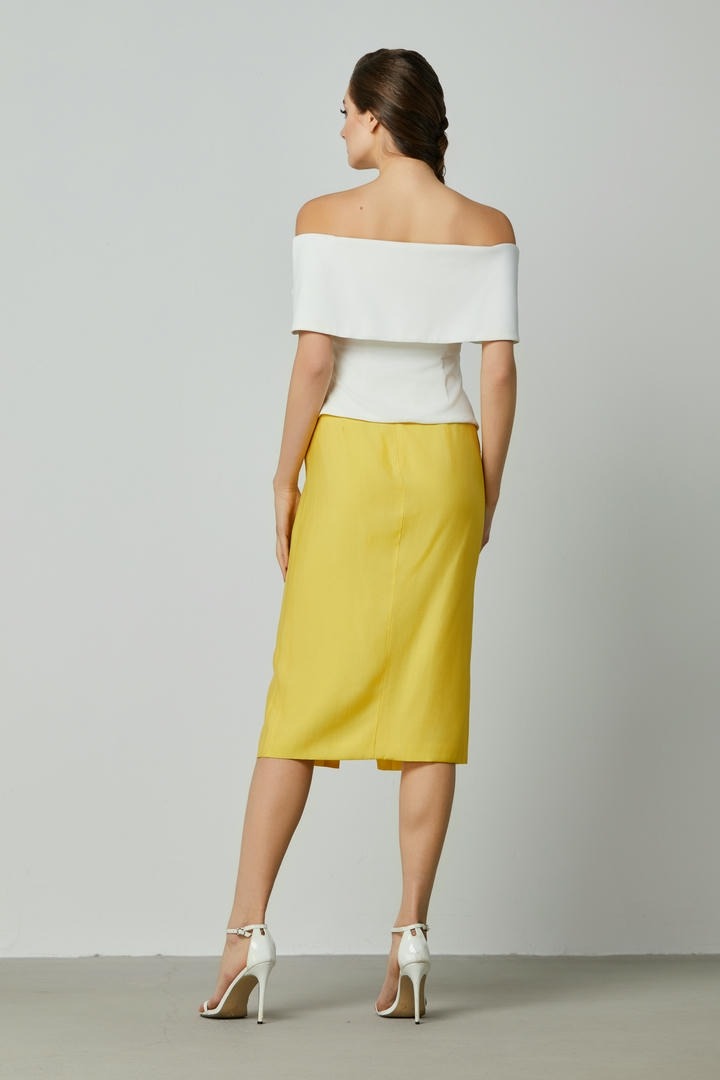 Sleek Front-Slit Pencil Skirt