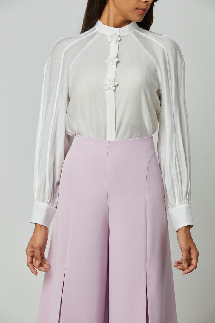 Puffed sleeves floral shirt
