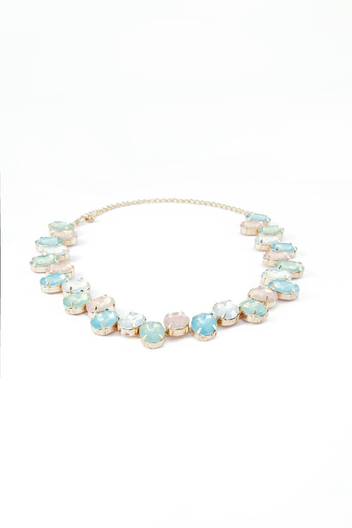 Statement choker necklace