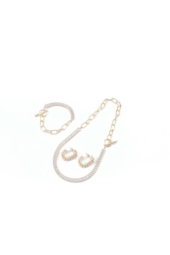 Chain crystals set