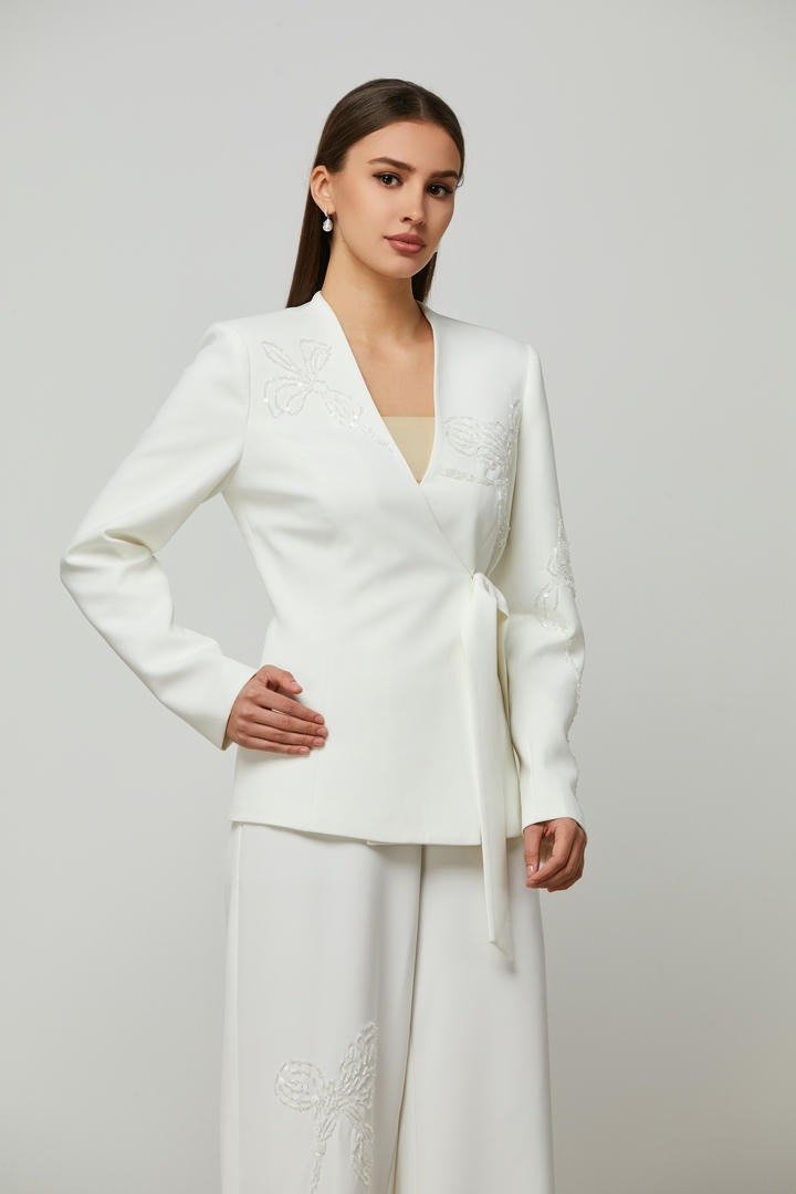 Self-tie belt blazer