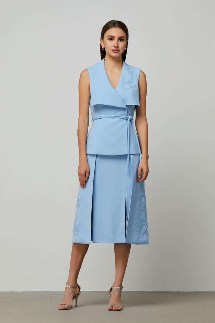 side folds skirt