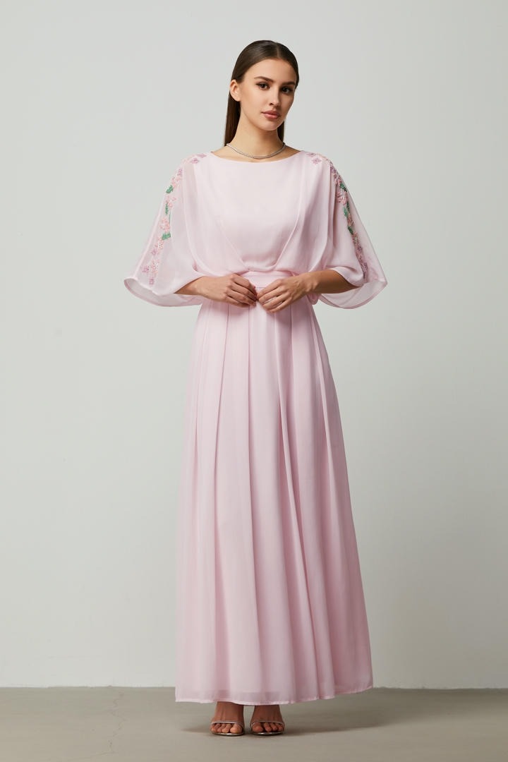embordered sleeves dress