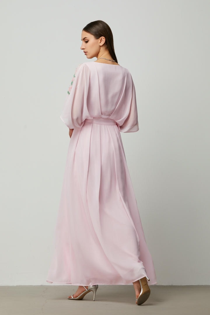 embordered sleeves dress
