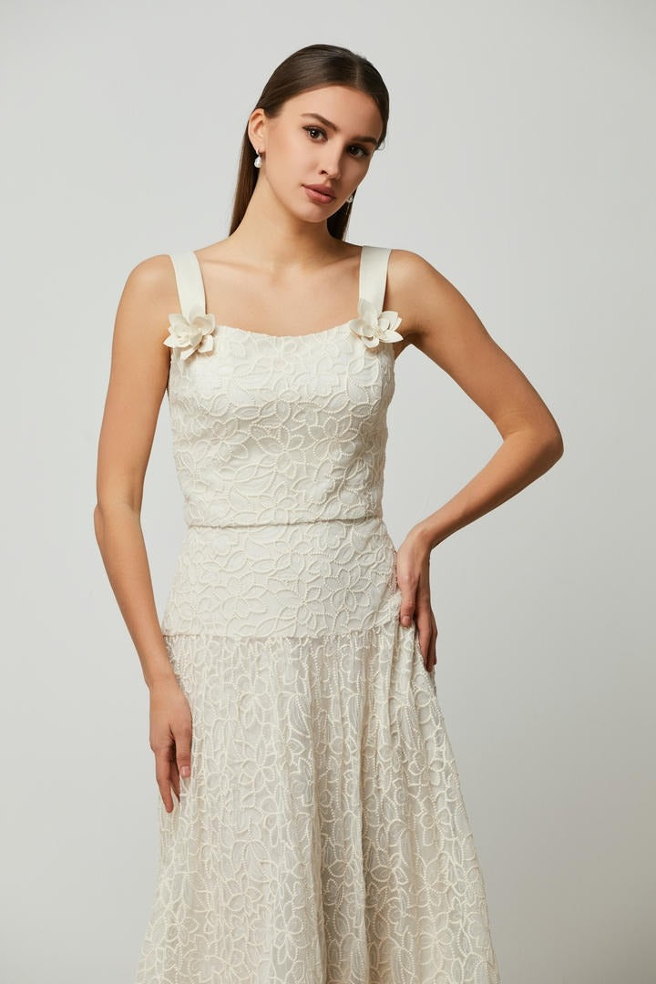 Floral pattern lace top
