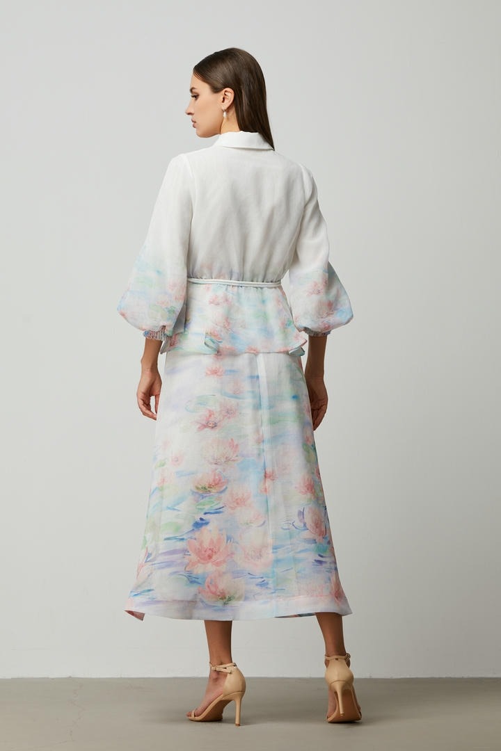 Balloon sleeves dress