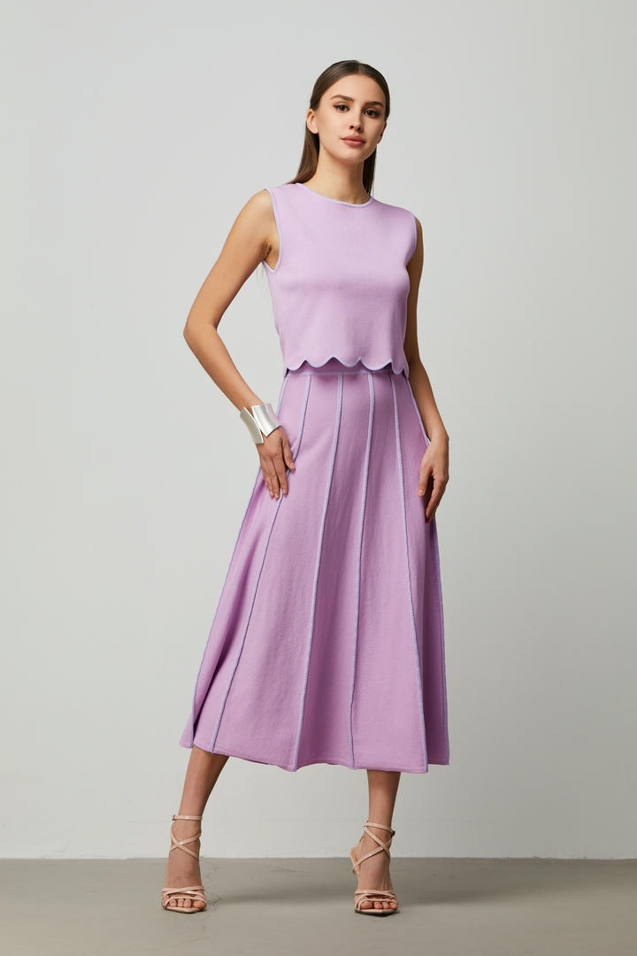 scallop hem trimming top