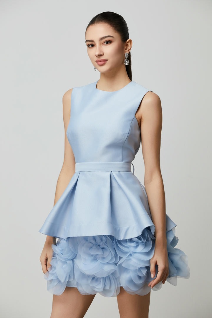 Organza flowers details dress