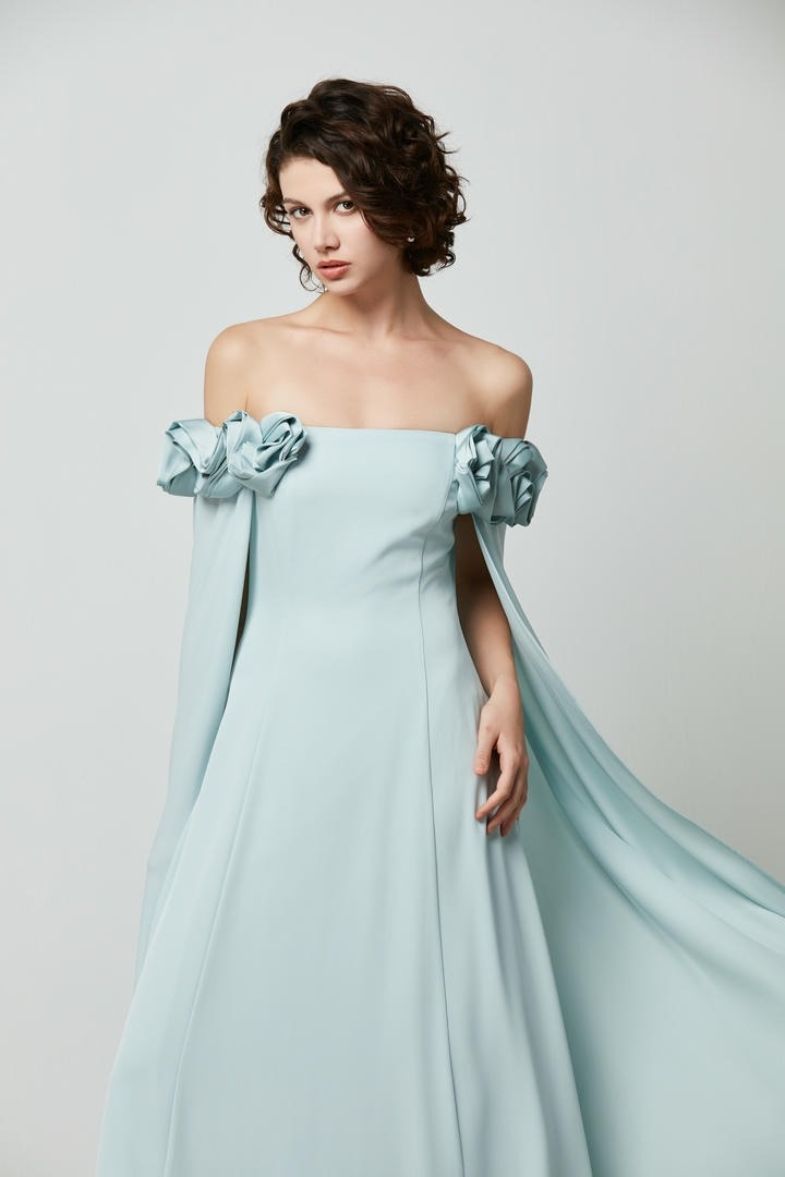 Statement floral shoulders dress