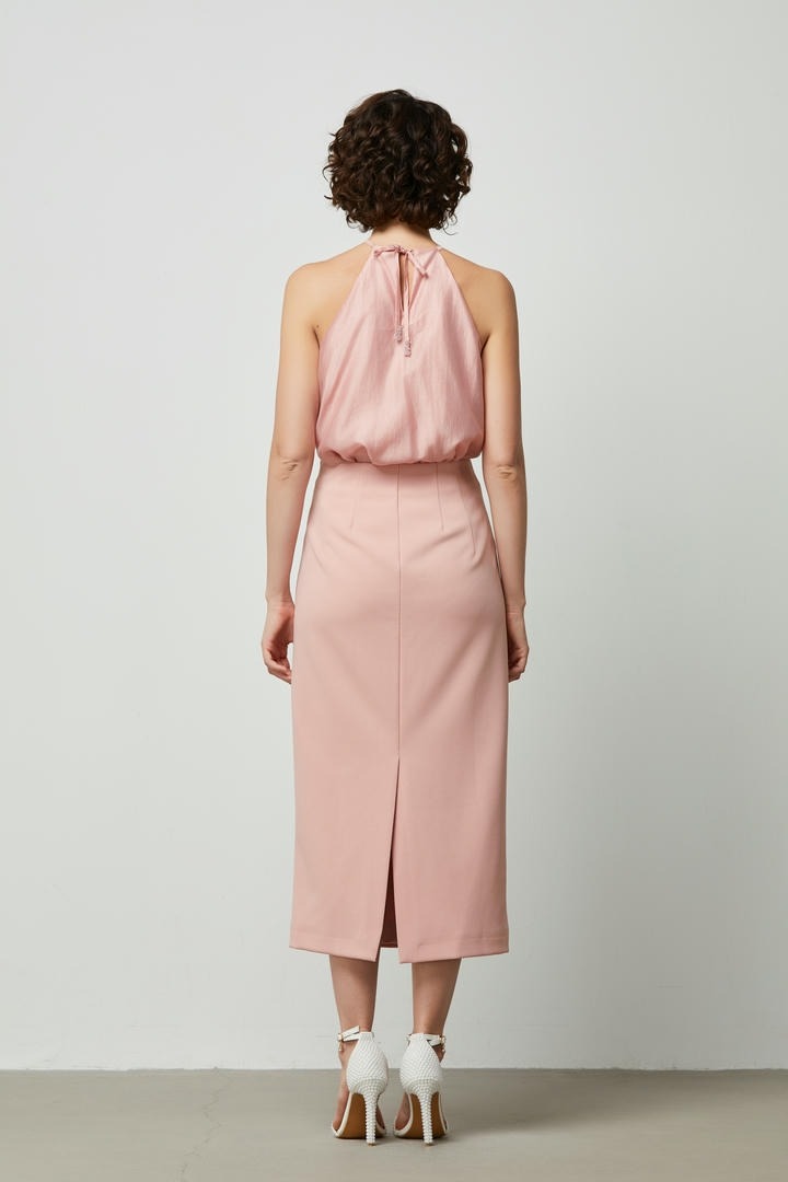Pink pencil skirt