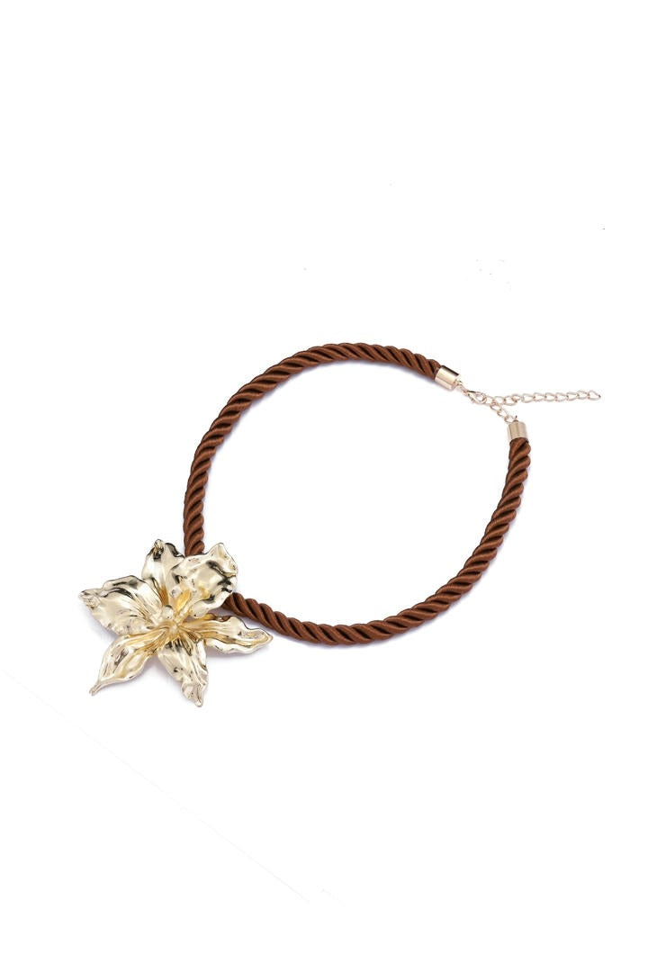 Golden floral Necklace
