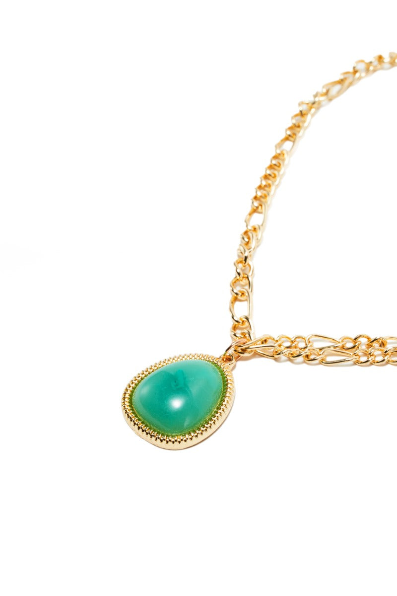Multi chain pendant necklace