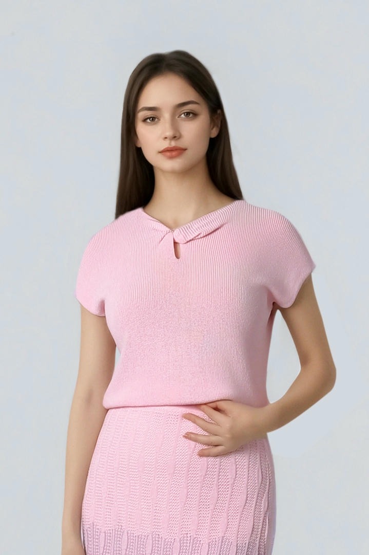 Twist Front Relaxed Top