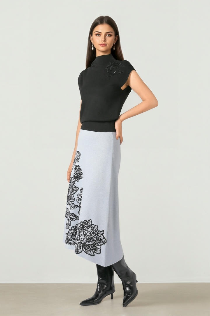 Black Short-Sleeve Knit