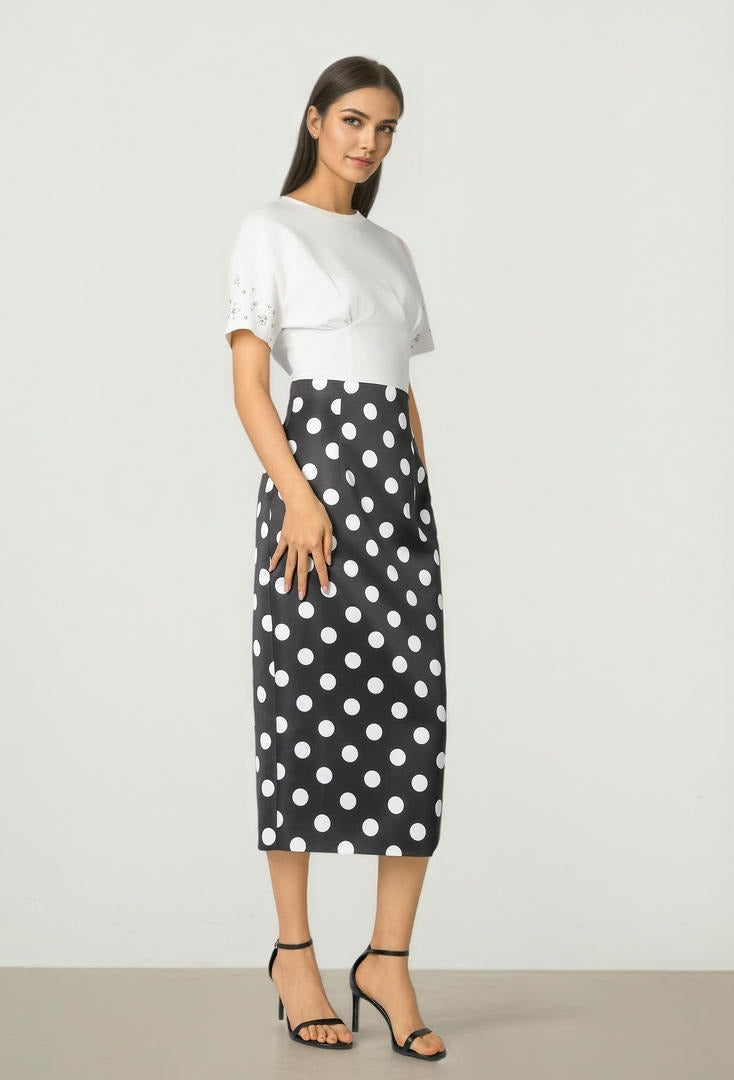 FITTED WAIST T-SHIRT