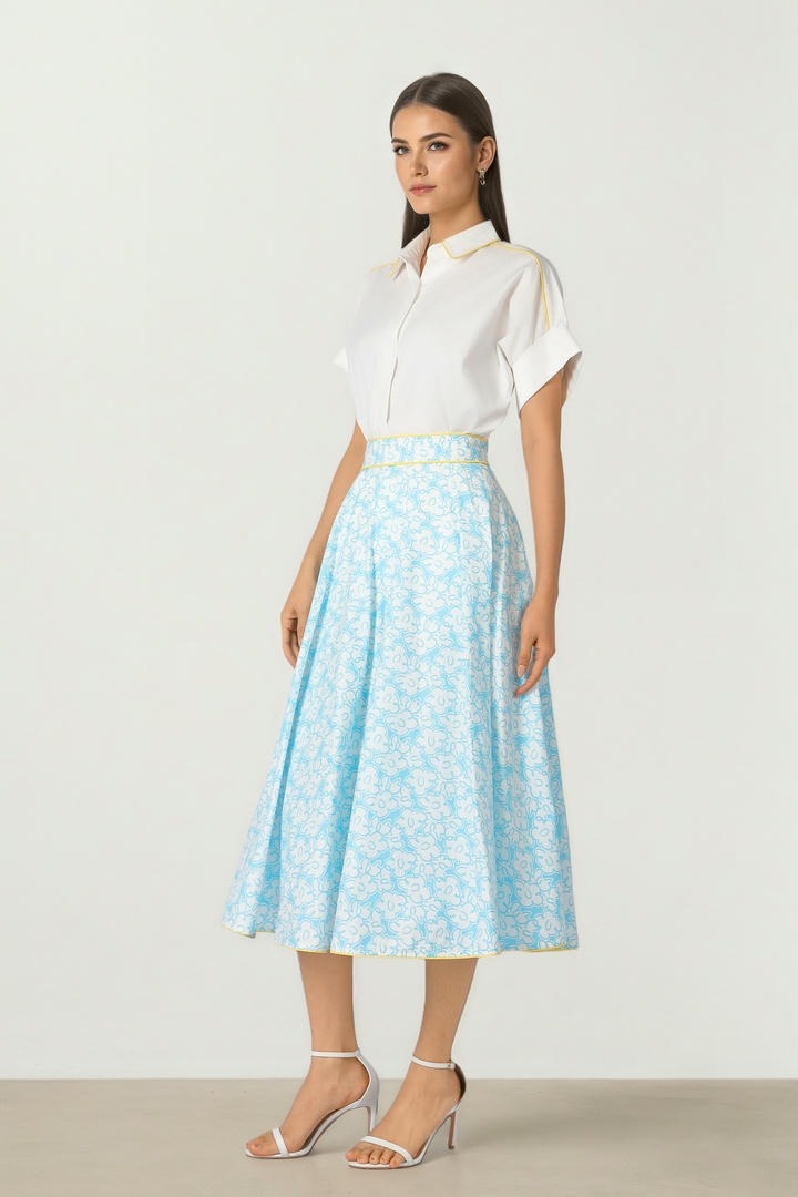 Piped Collar Top