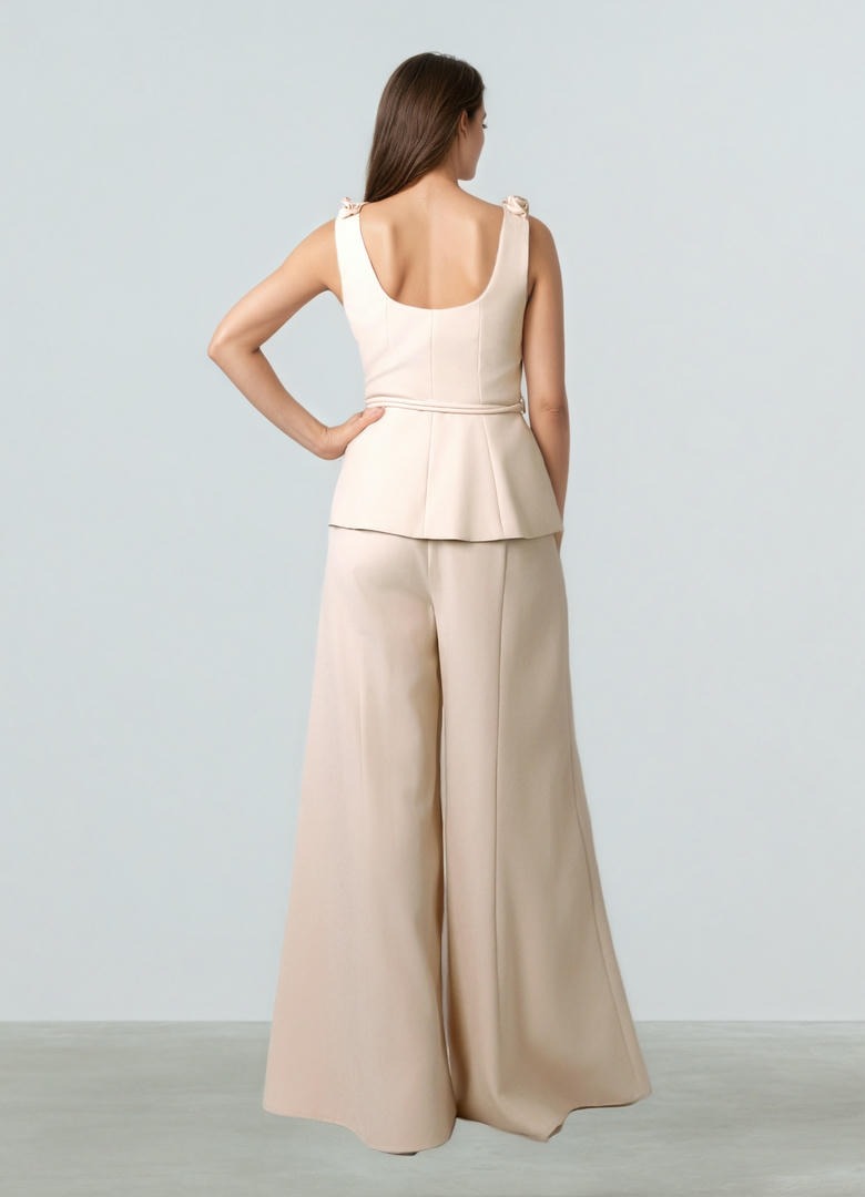 Rose Details crepe Top