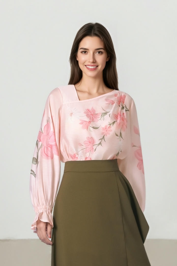 Graceful Glow Top