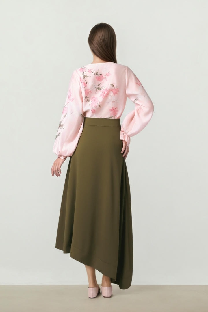 Graceful Glow Top