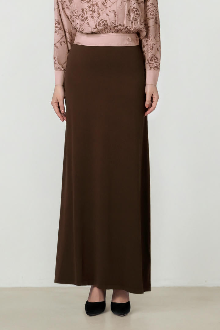 Classic Straight Skirt