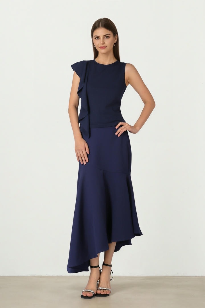ASYMMETRIC HEM SKIRT