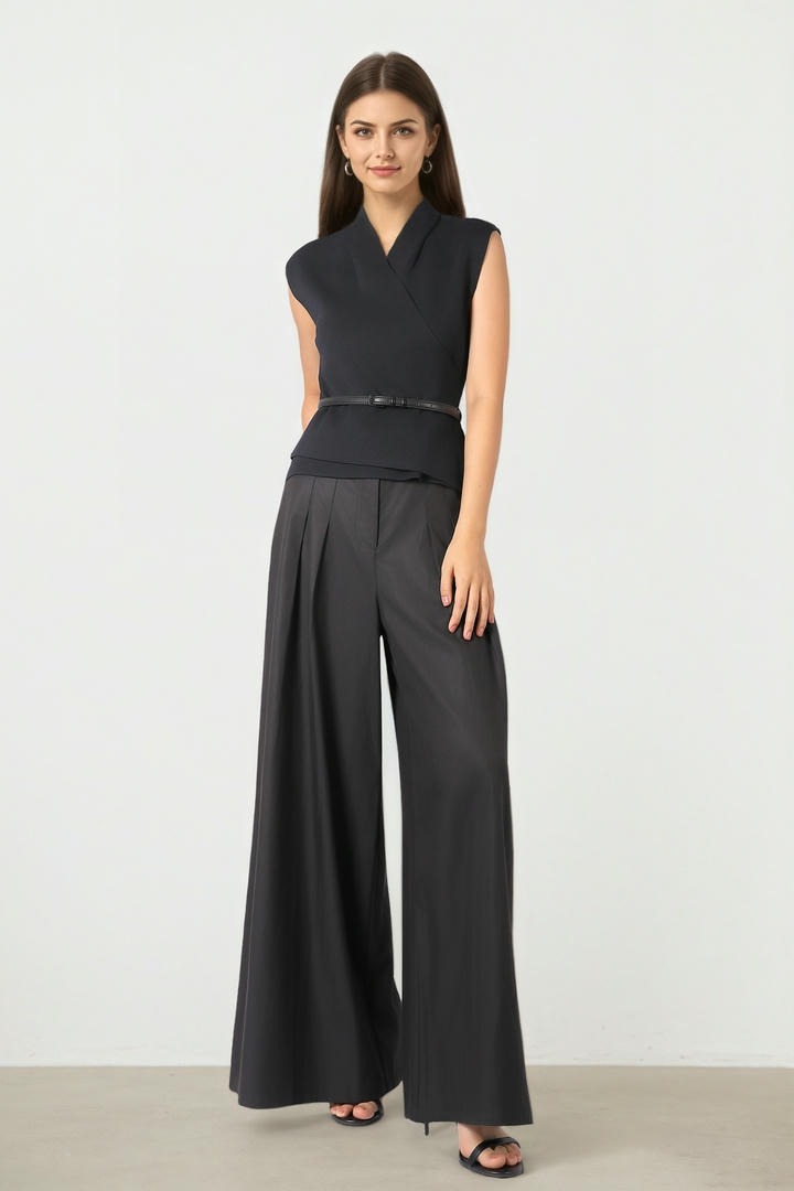FOLDED NECK KNITTED TOP