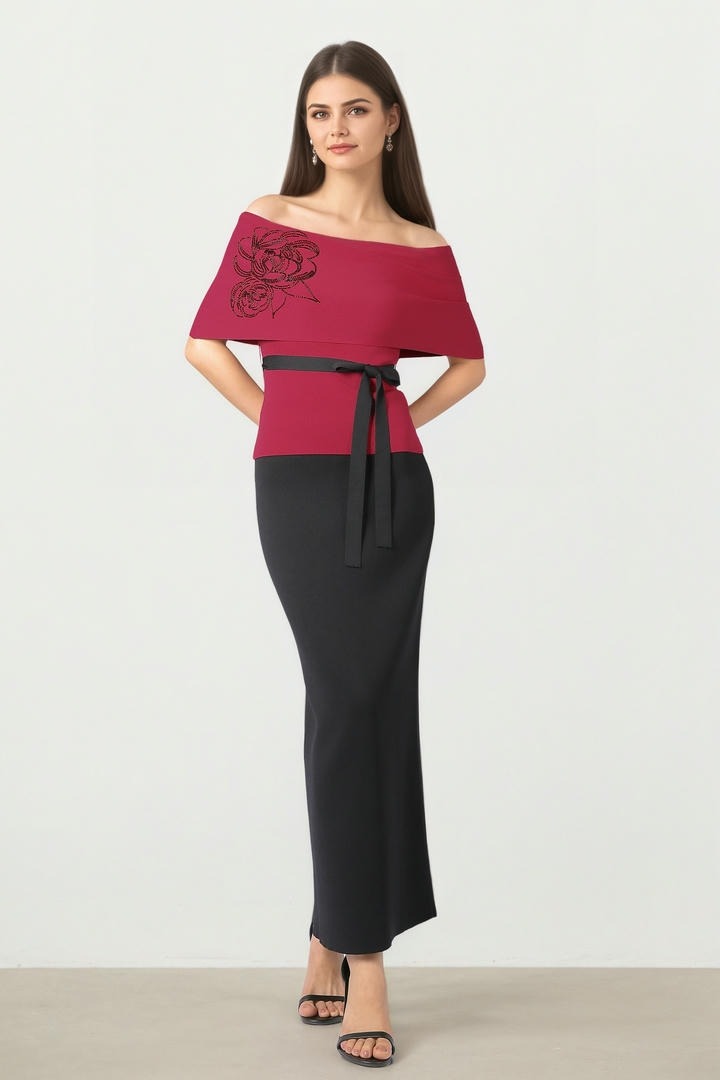 OFF SHOULDER BELTED TOP