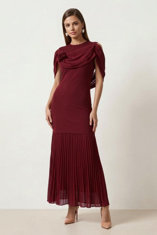 DRAPPING DETAIL KNIT DRESS