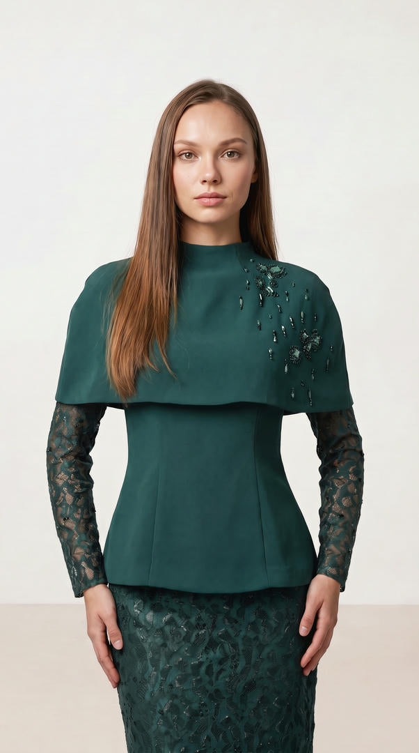 CAPE SHAPE FITTED TOP