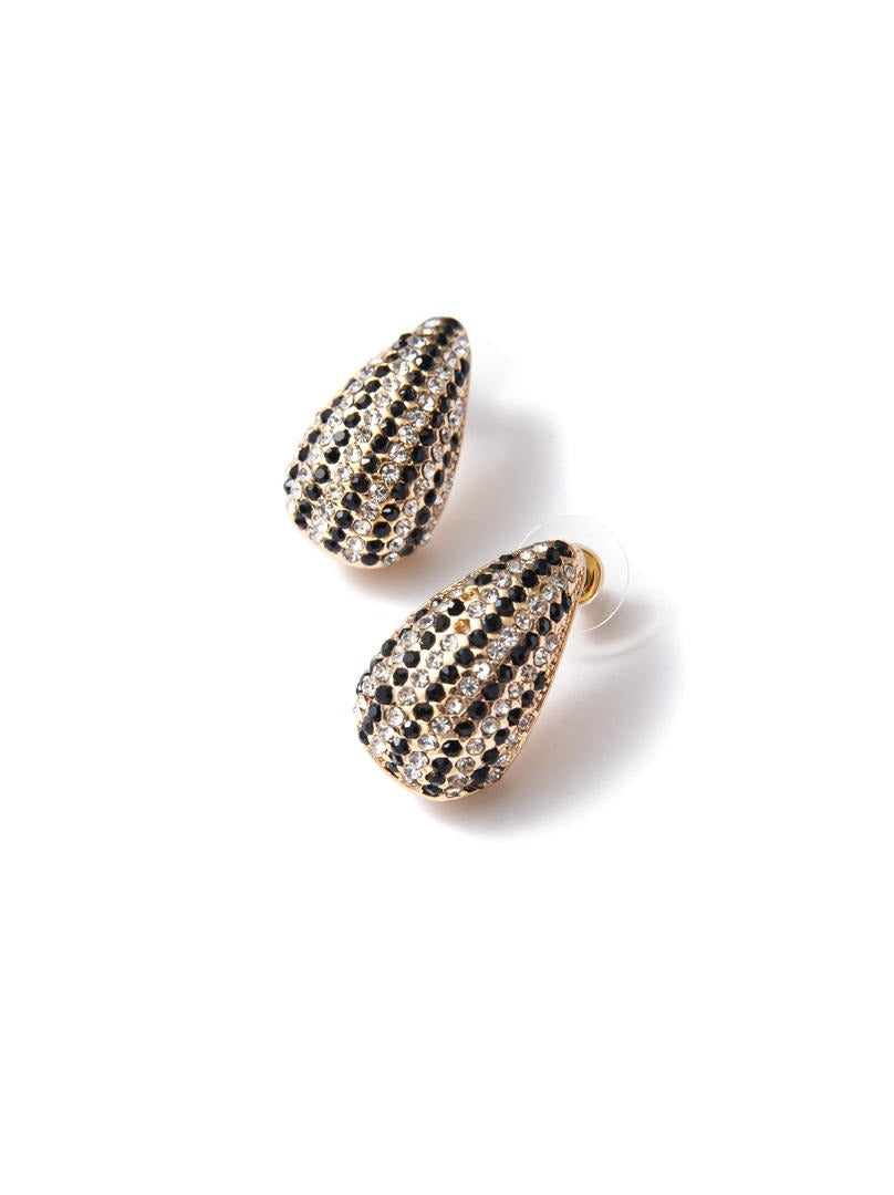 Shell Stud Earrings