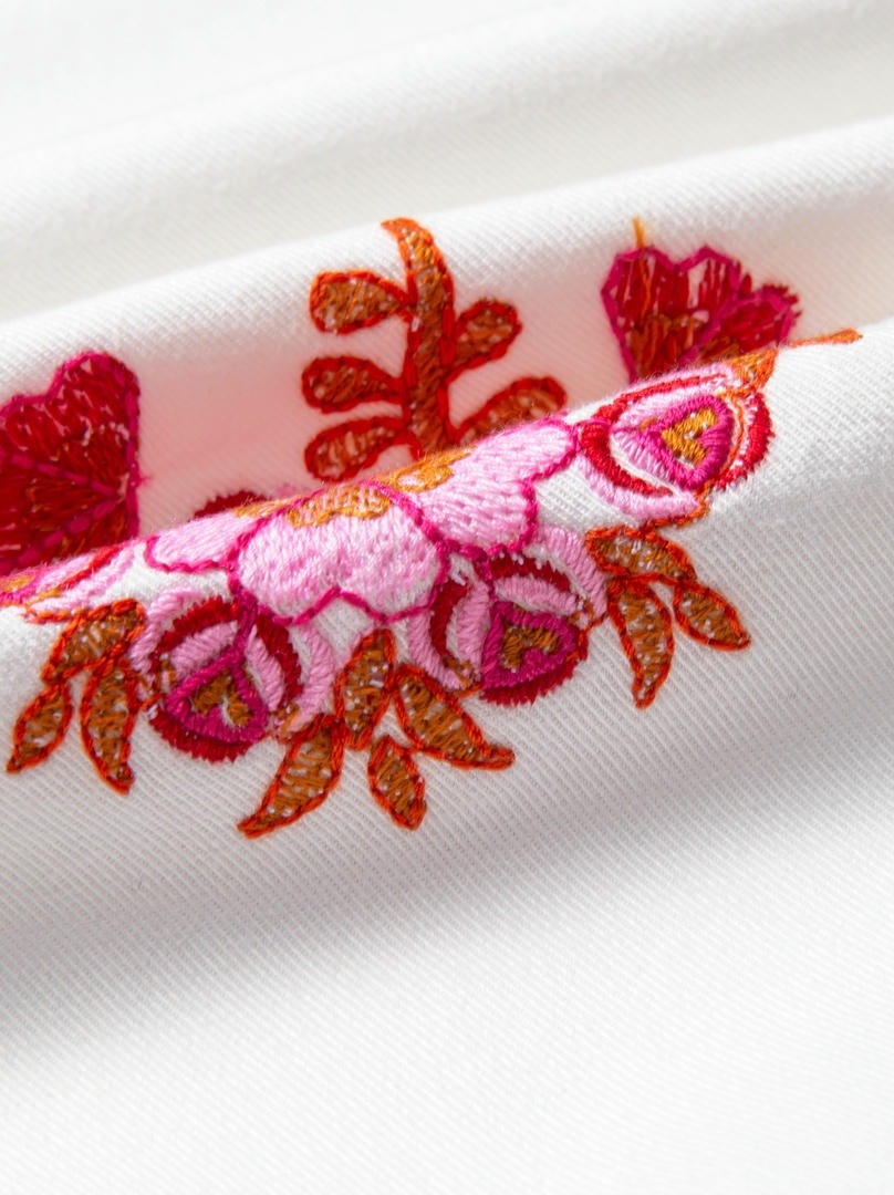 Embroidered Pencil Skirt